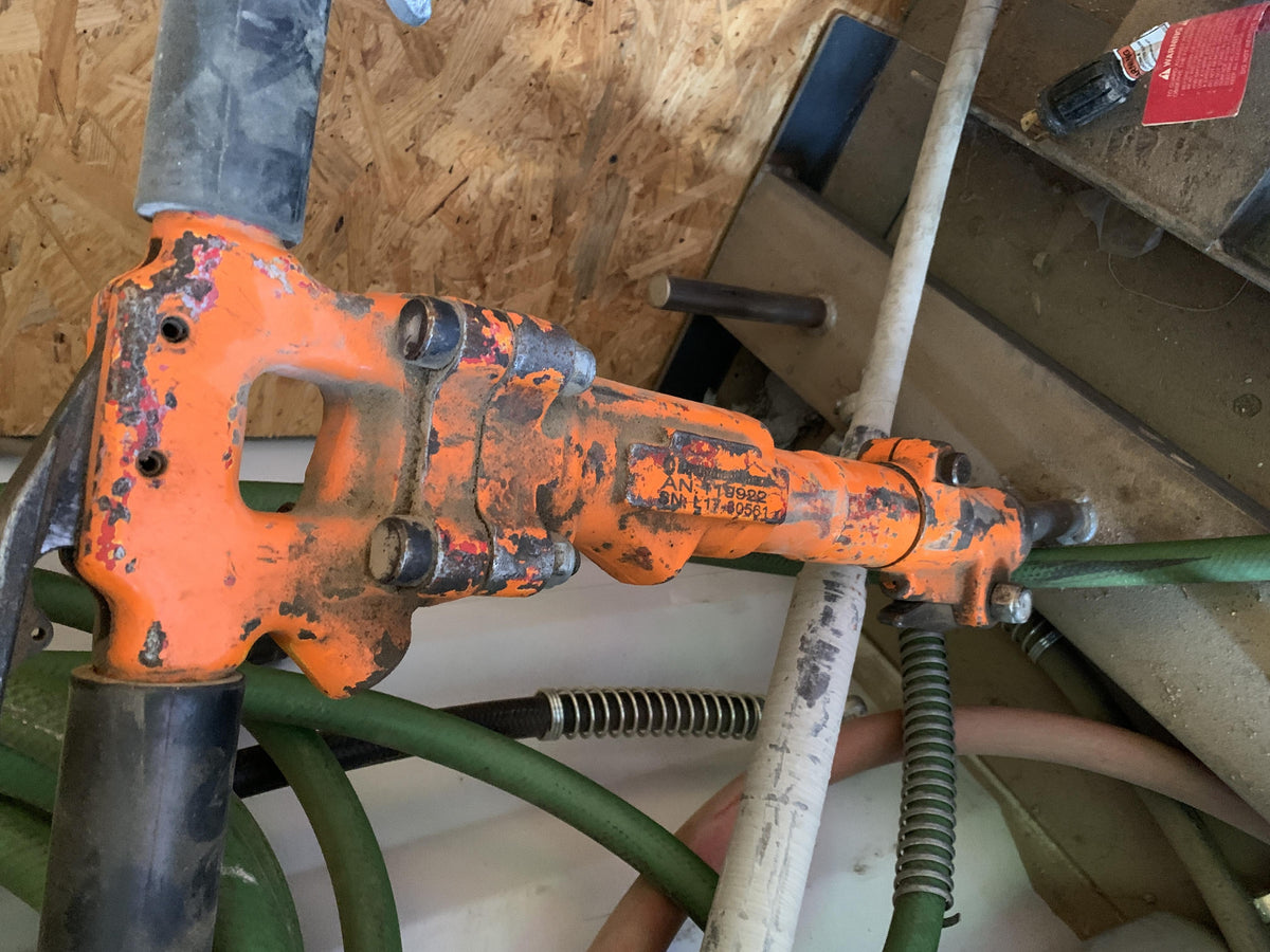2020 MICHIGAN PNEUMATIC MP-30-1