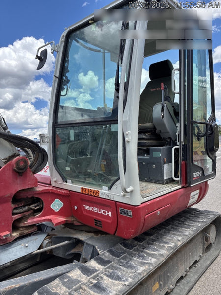 2021 TAKEUCHI TB250-2C