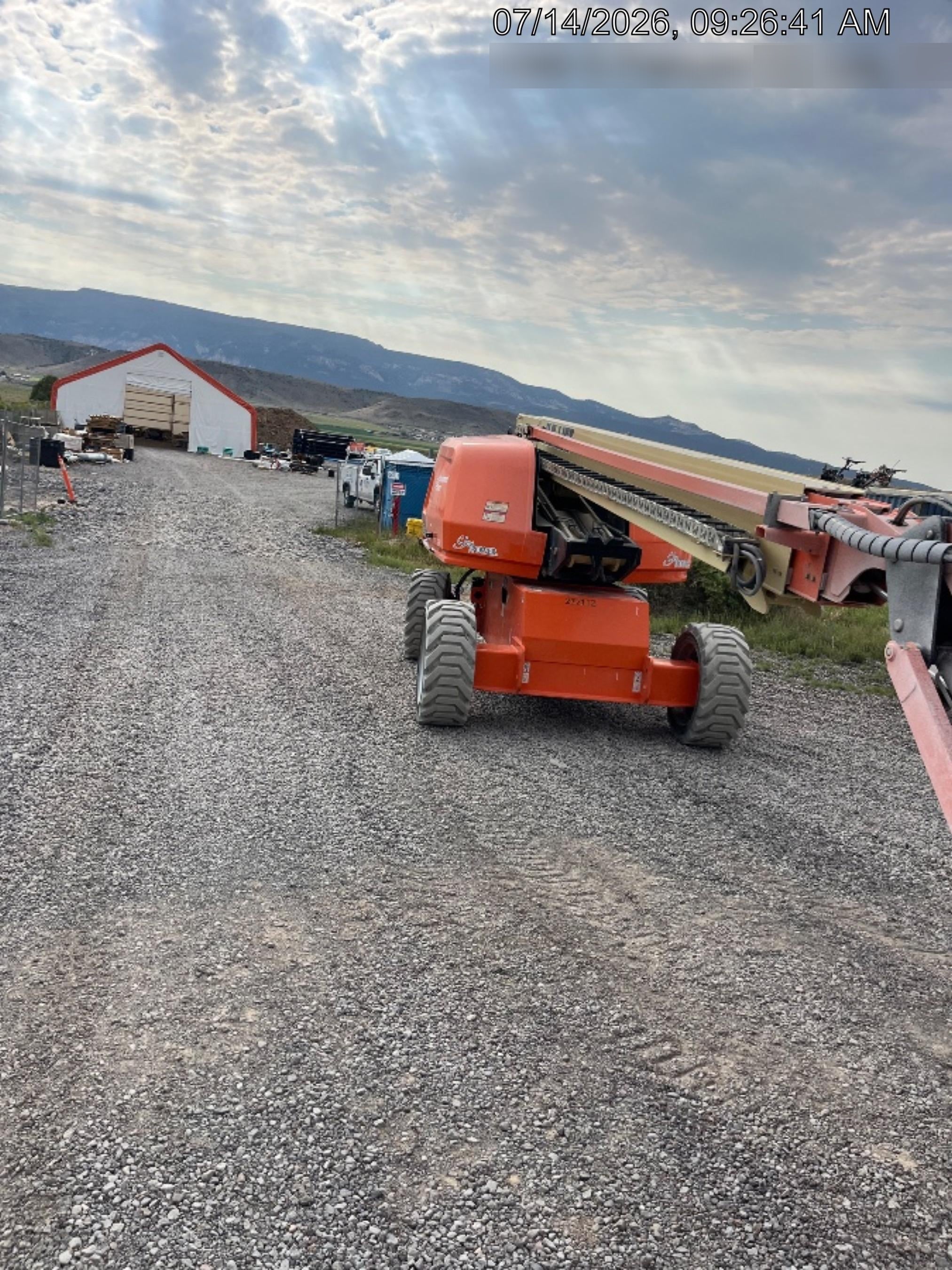 2022 JLG 660SJ