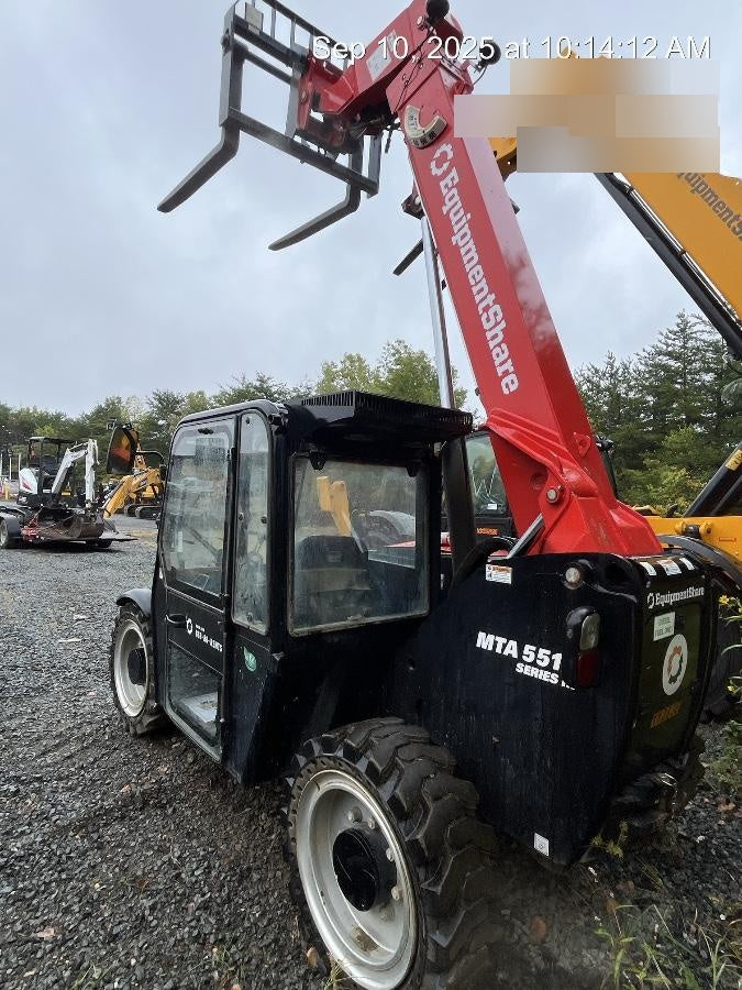 2020 Manitou MTA5519 Cab/Heat/Air, Solid Tires, Work Lights, Beacon, Aux Hydraulics, Back up Alarm, Mirrors, ES Keypad
