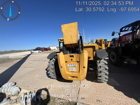 2022 SANY STH1056