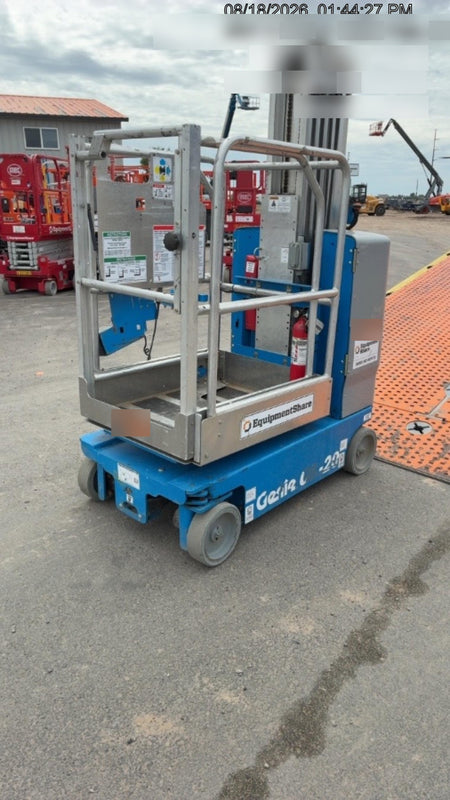 2019 GENIE GR-20