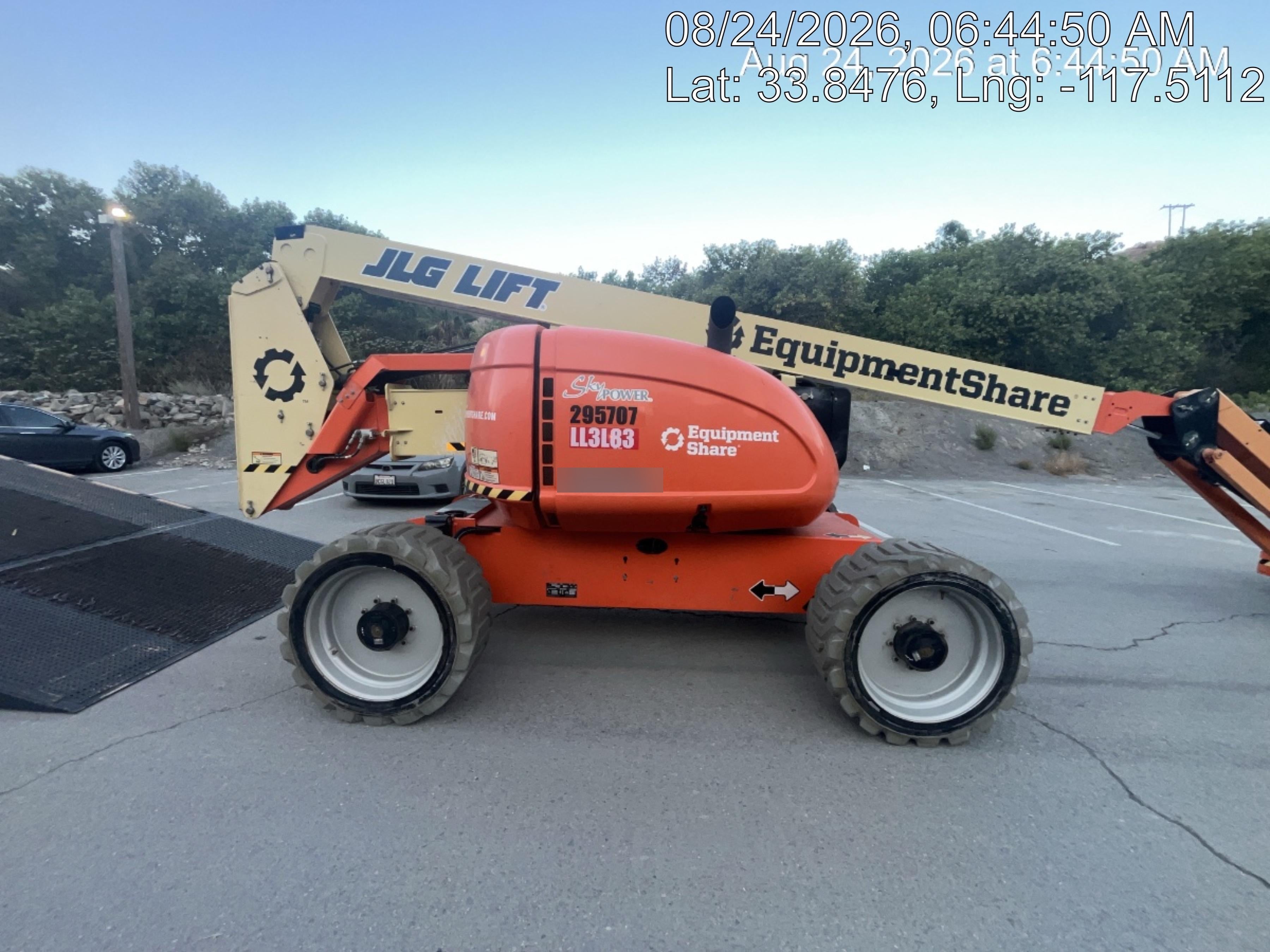 2023 JLG 600AJ