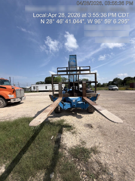 2017 GENIE GTH-1056