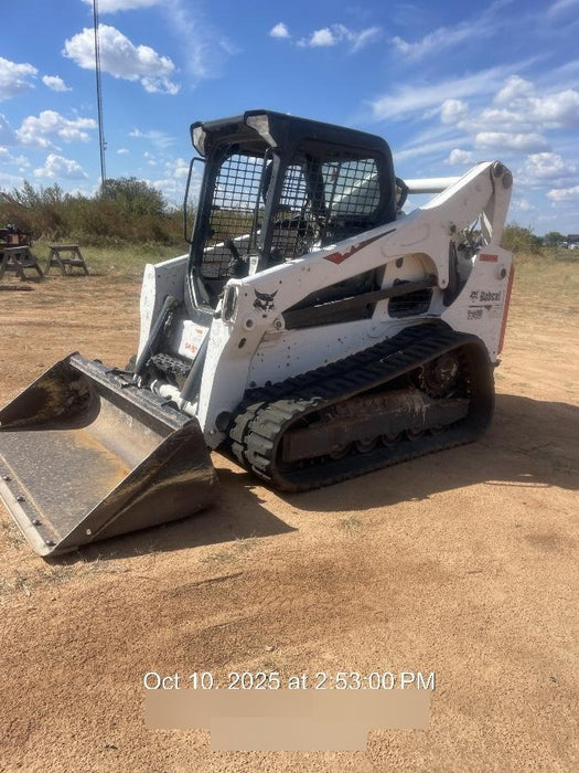 2022 BOBCAT T740