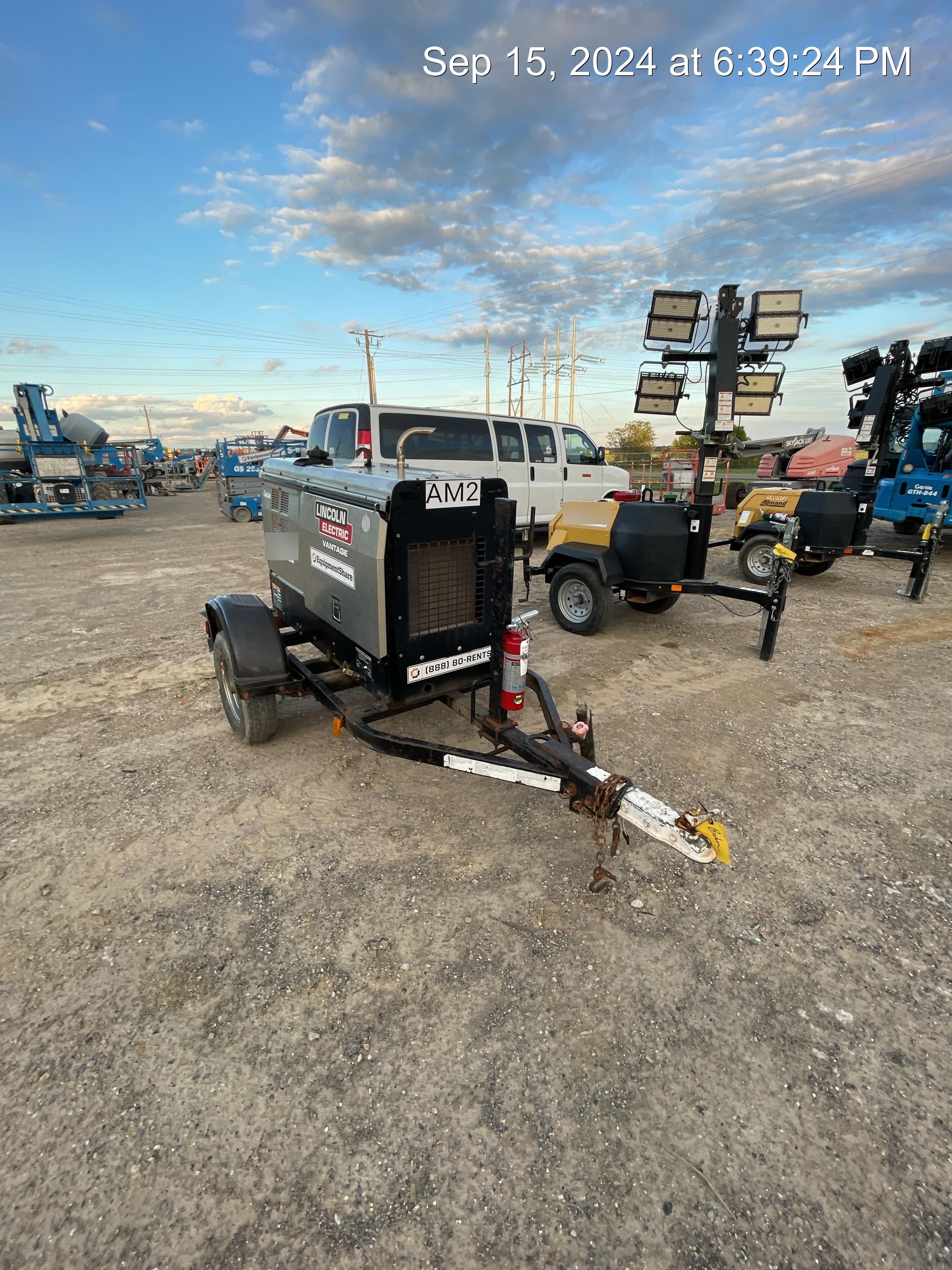 2019 Lincoln Electric Vantage 322 Welder Ready-Pak 3, Two wheel trailer, Fender and Light kit, Cable Rack
