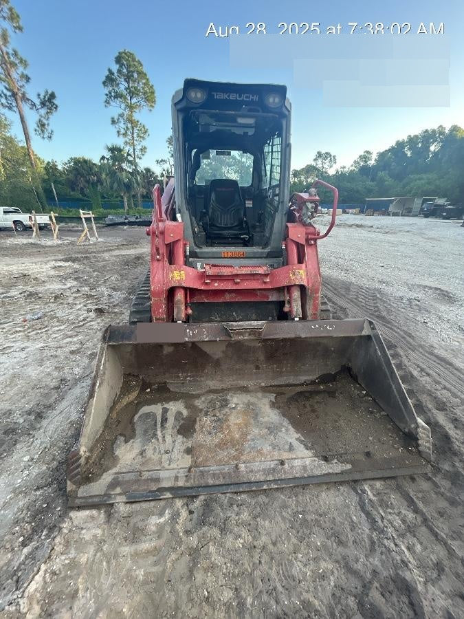 2020 Takeuchi TL12R2-CR Cab/Heat/Air, Hydraulic QC