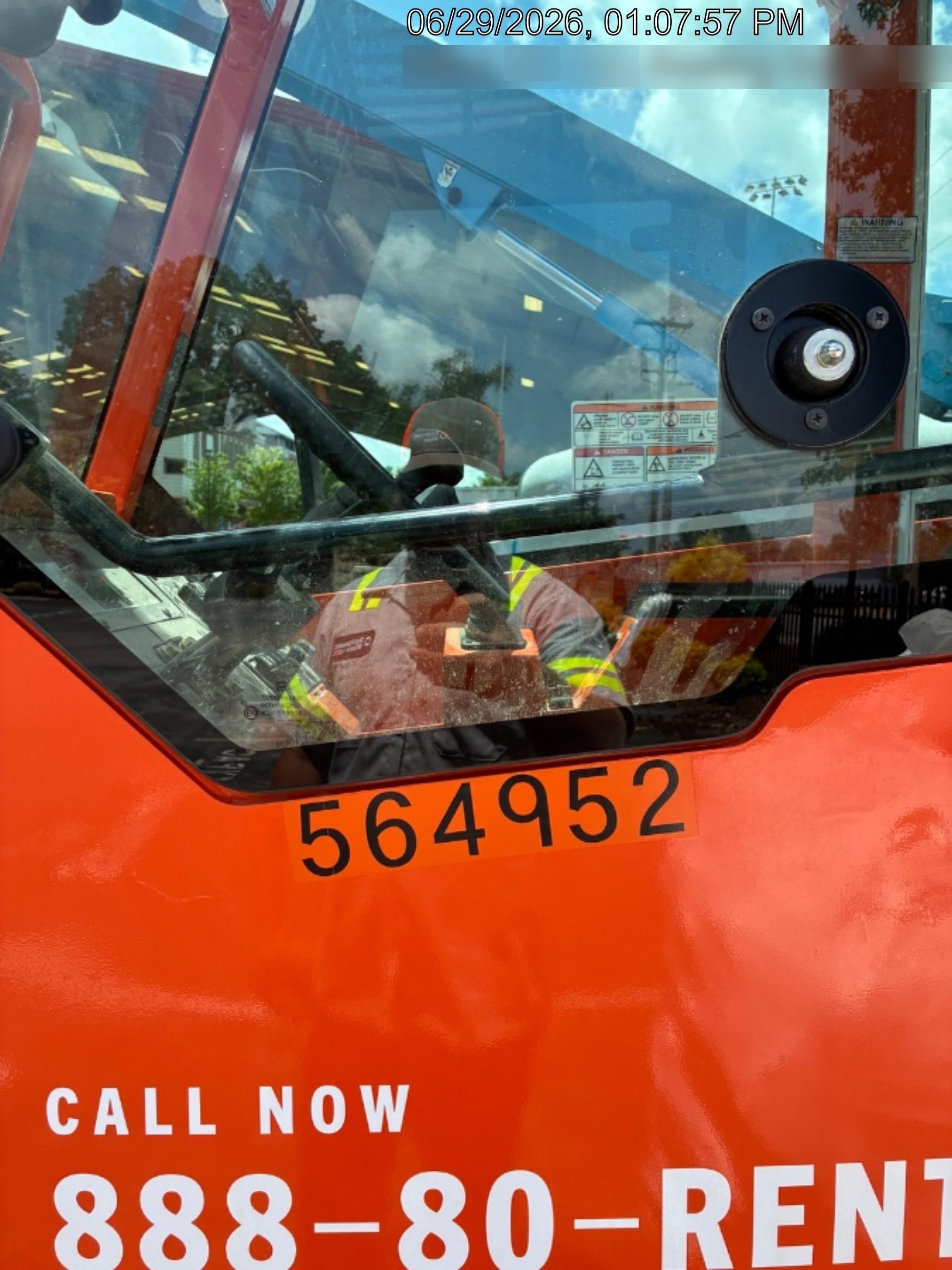 2025 SKYTRAK 10054