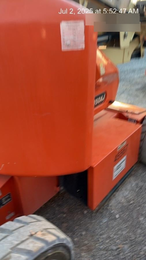2019 JLG E450AJ