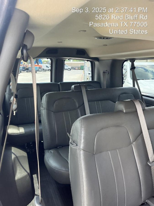 2025 CHEVROLET Express Van - Rental