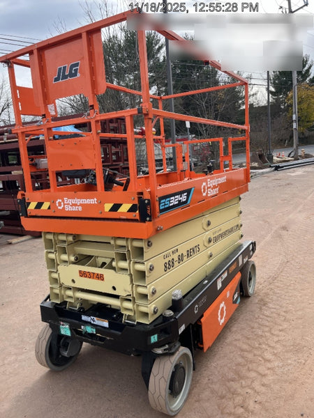 2025 JLG ES3246