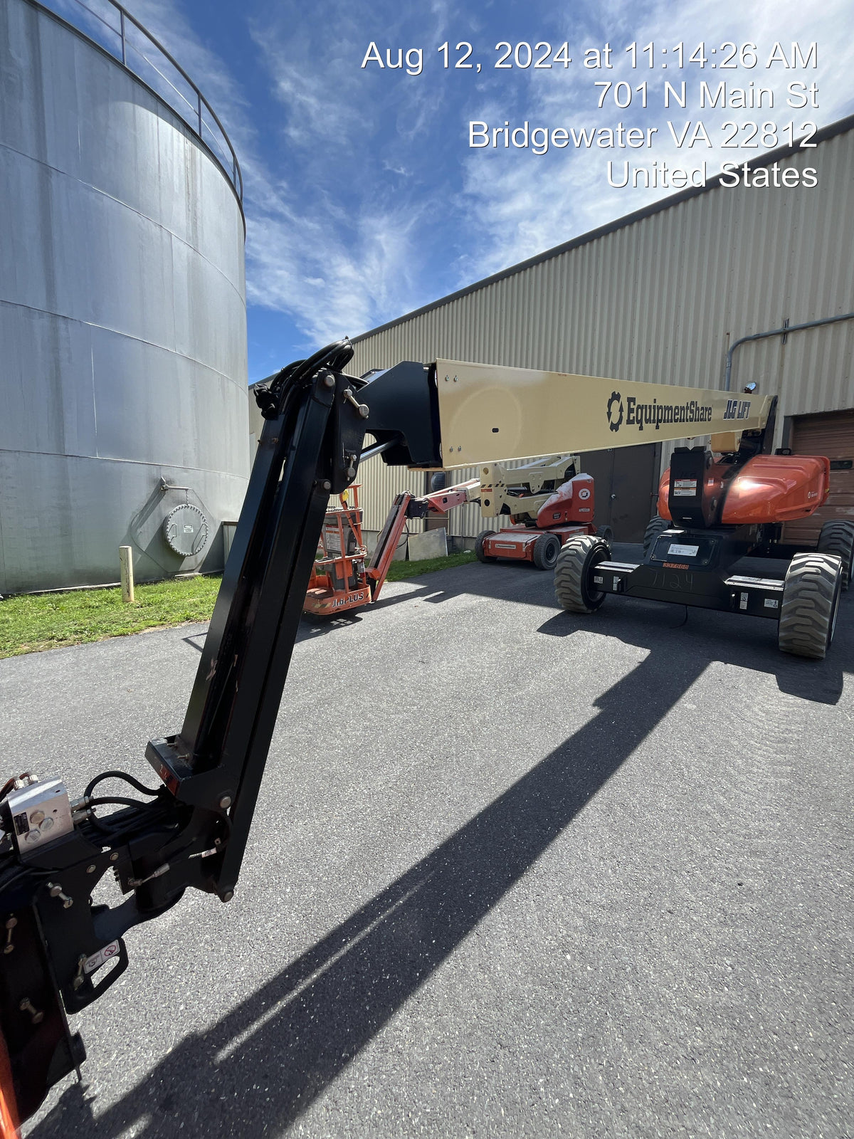 2023 JLG EC600SJ