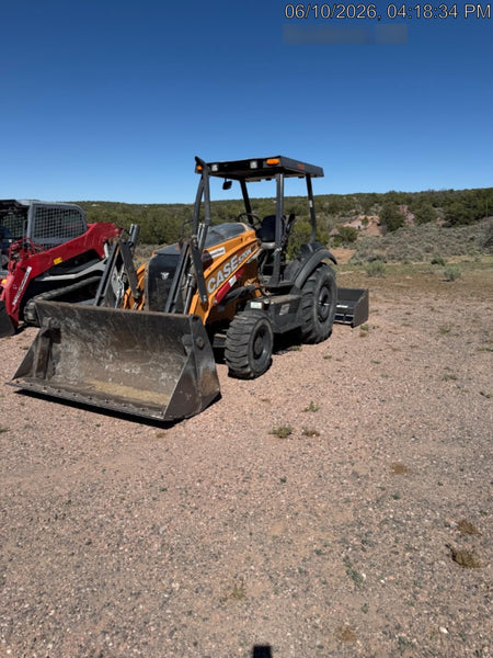 2023 CASE 570N EP