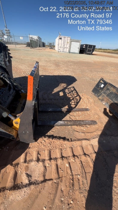 2025 PALADIN 72" Skid Steer Forks