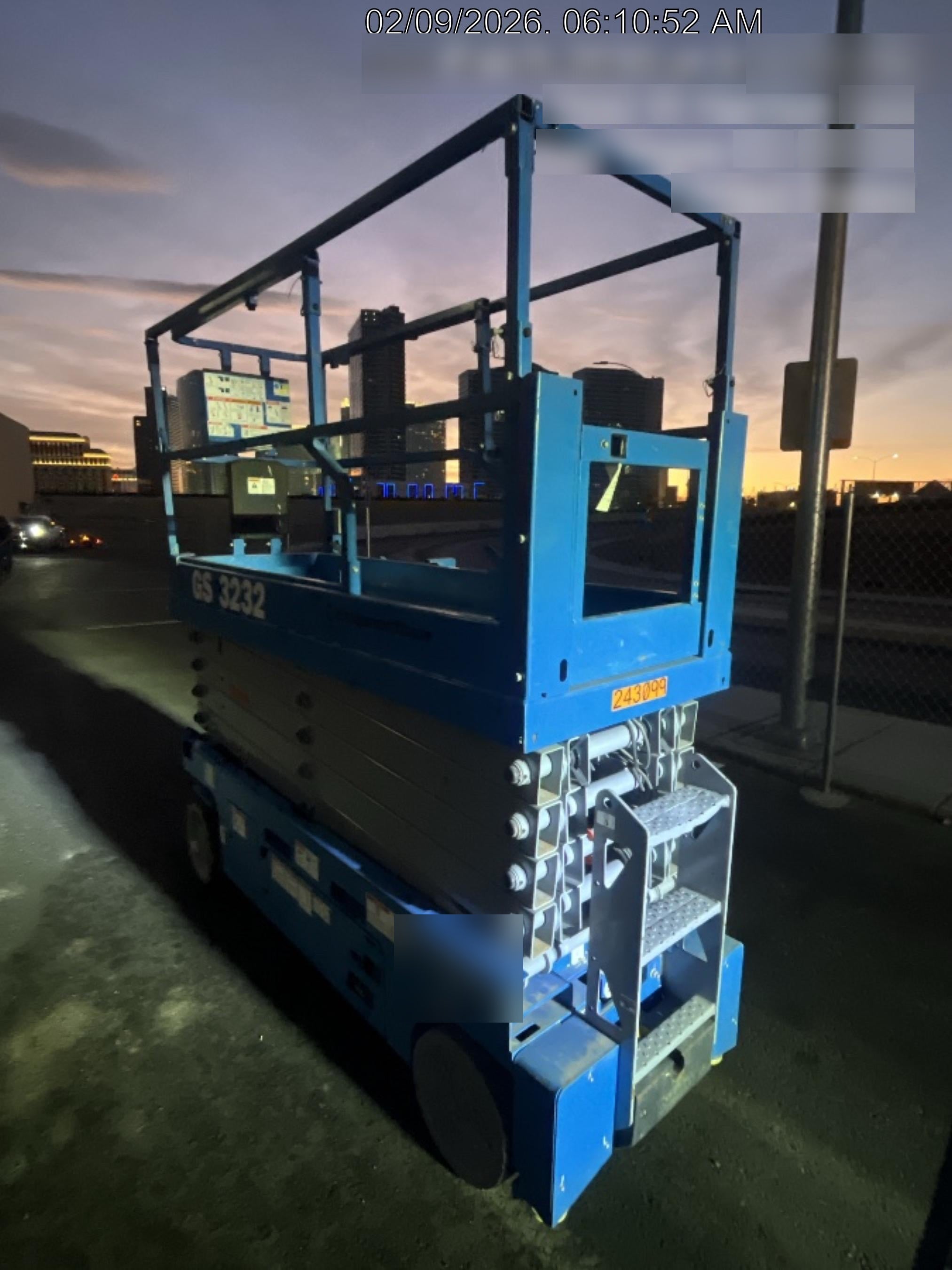 2022 GENIE GS-3232