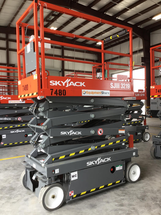 2018 SKYJACK SJIII-3219