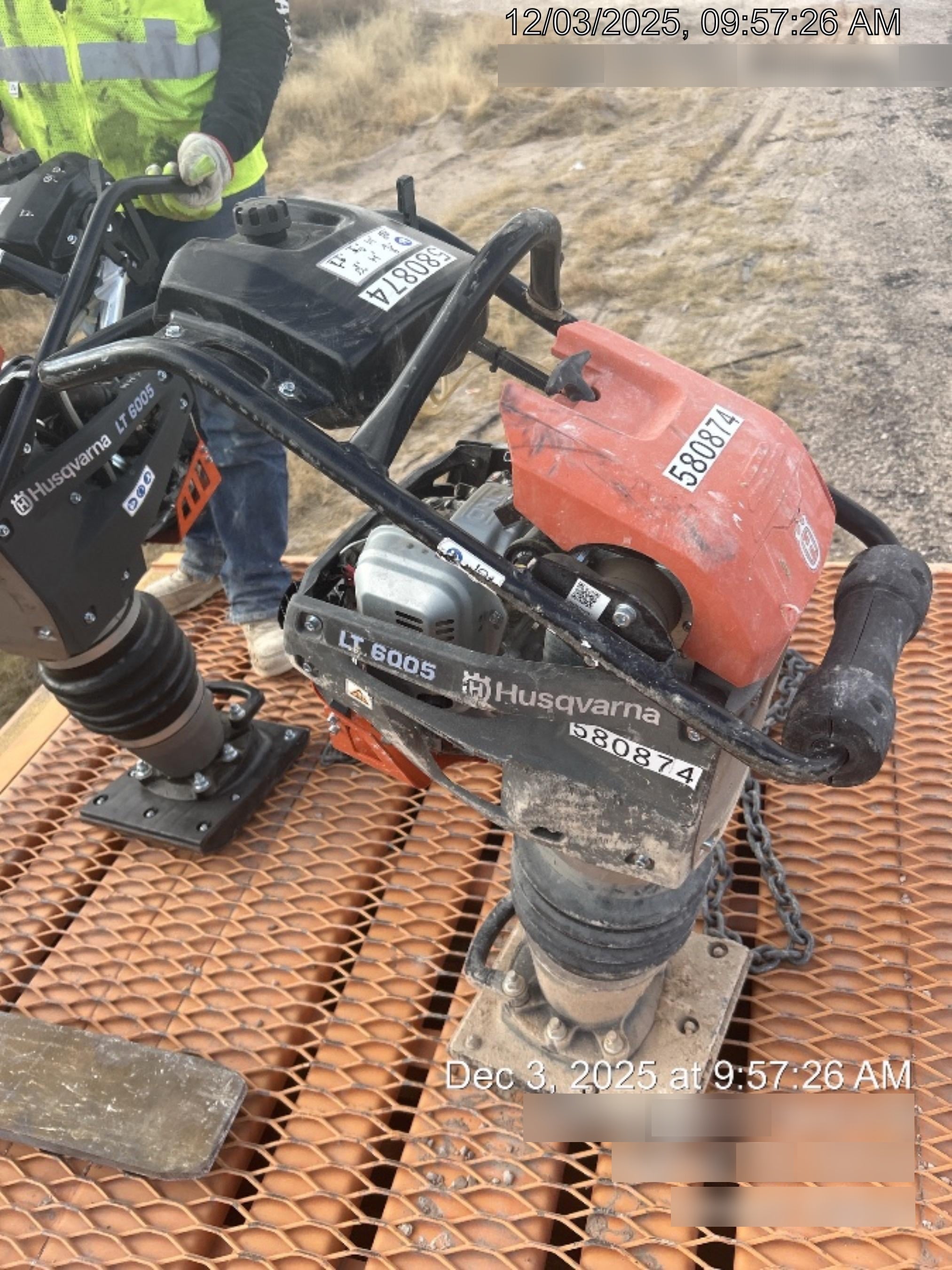 2025 HUSQVARNA LT6005