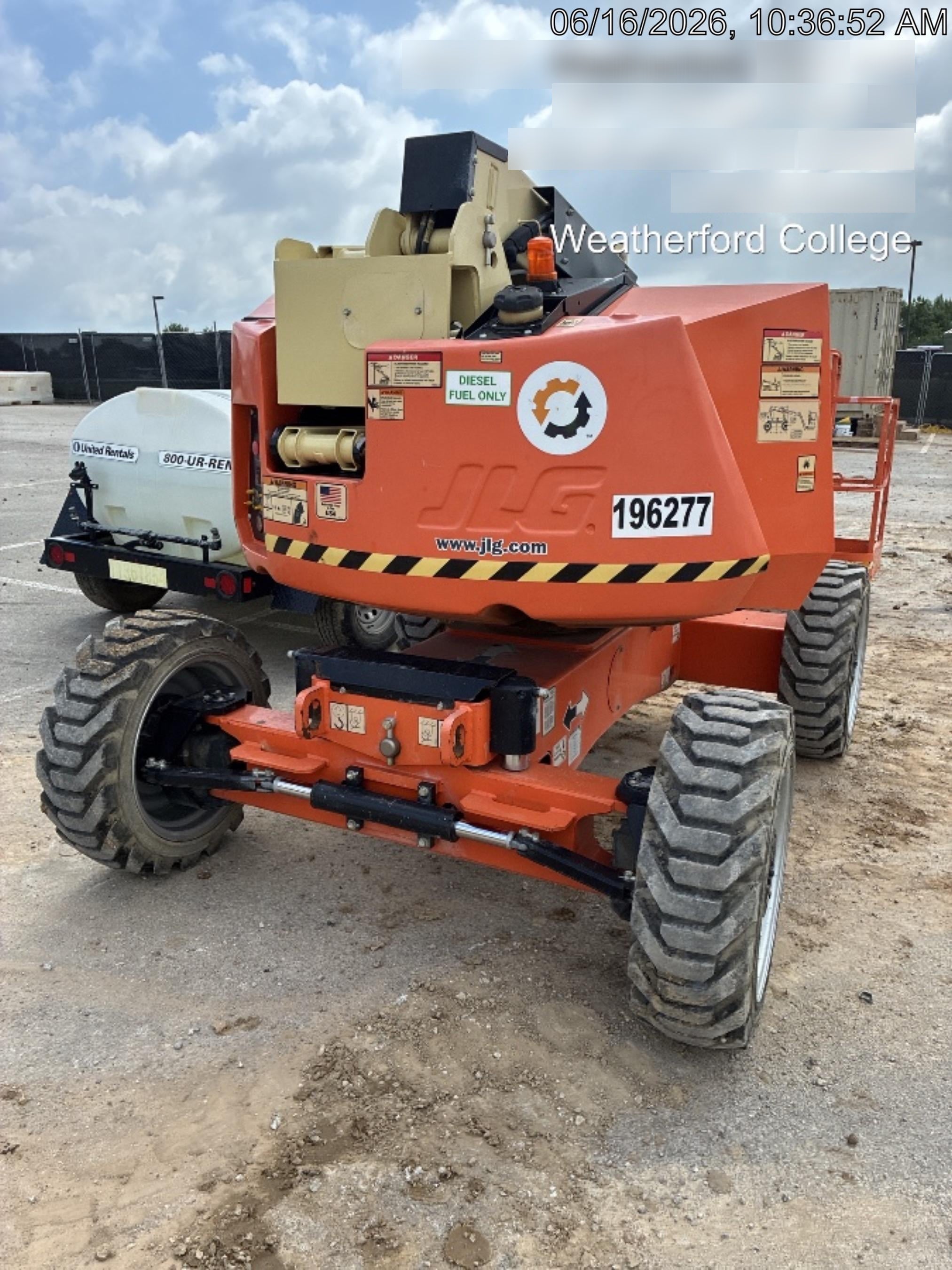 2021 JLG 340AJ