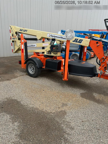 2022 JLG T350