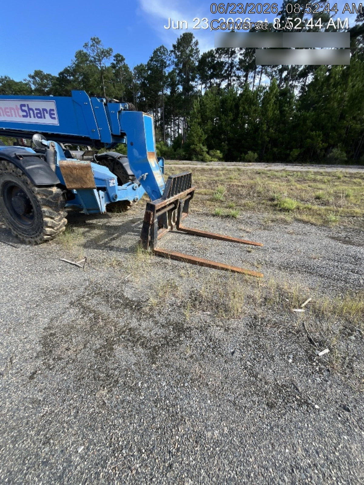 2017 Genie GTH-1056 Genie GTH1056, Solid Tires, 60" carriage, Open ROPS