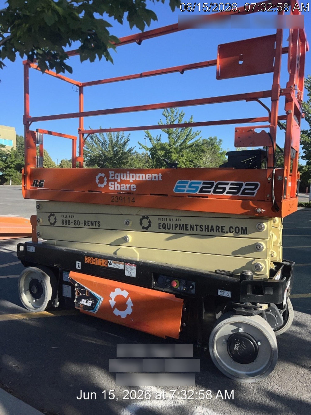 2022 JLG ES2632
