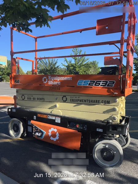 2022 JLG ES2632
