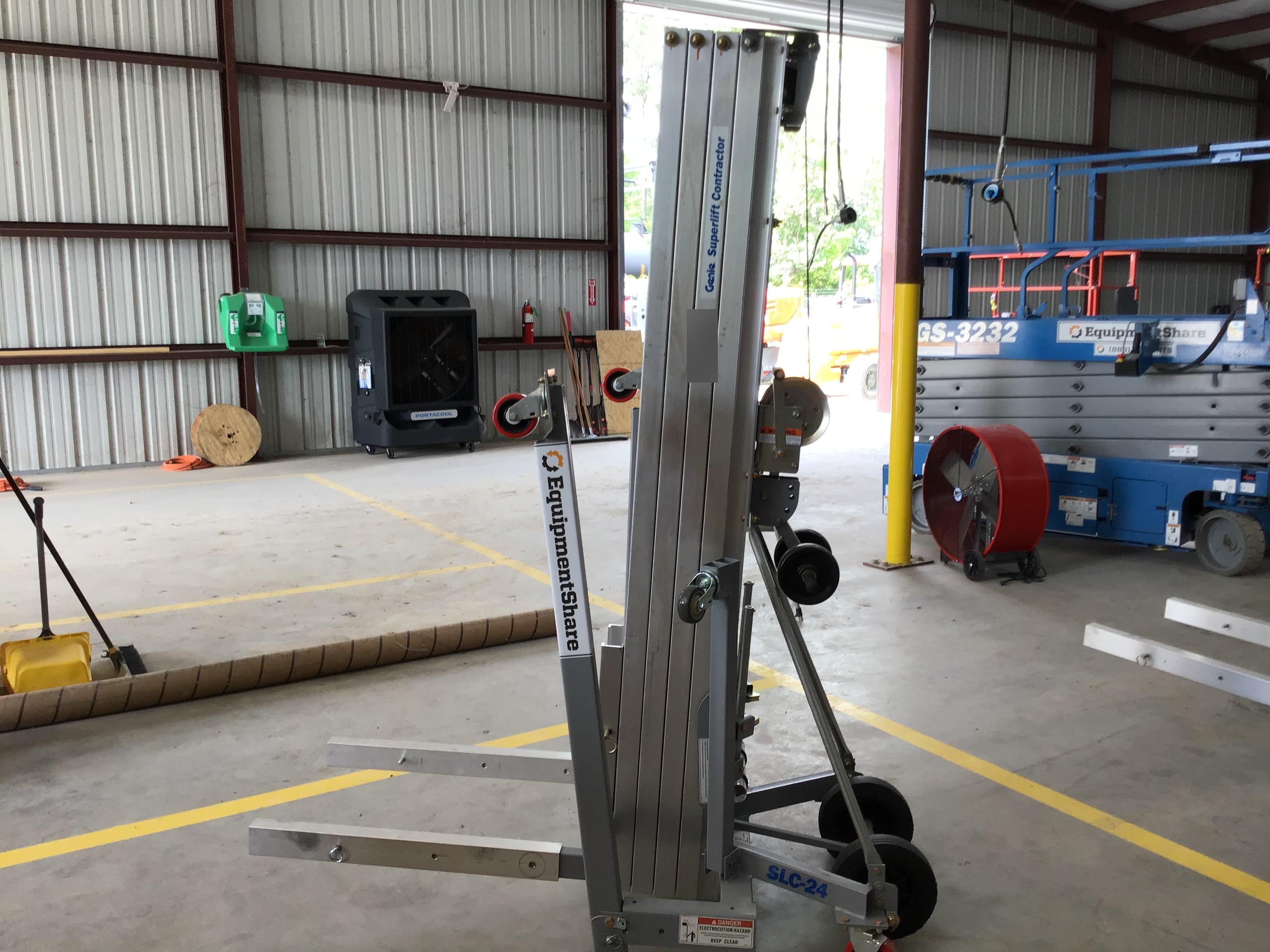 2019 GENIE SLC-24