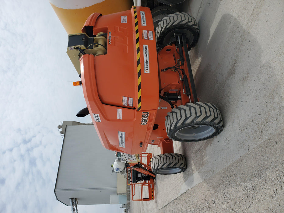 2020 JLG 660SJ