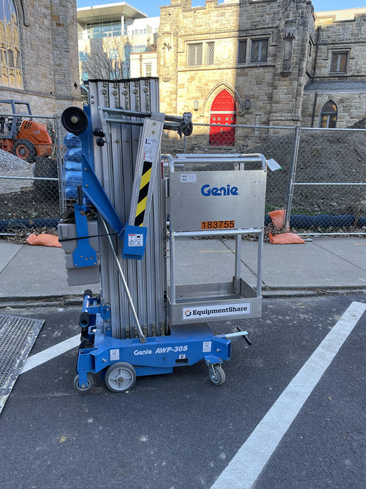 2021 GENIE AWP-30S DC