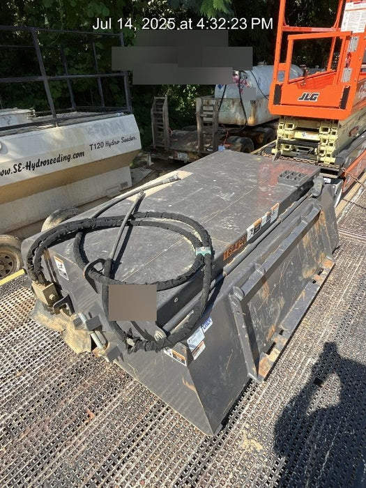 2021 PALADIN Sweepster SB72