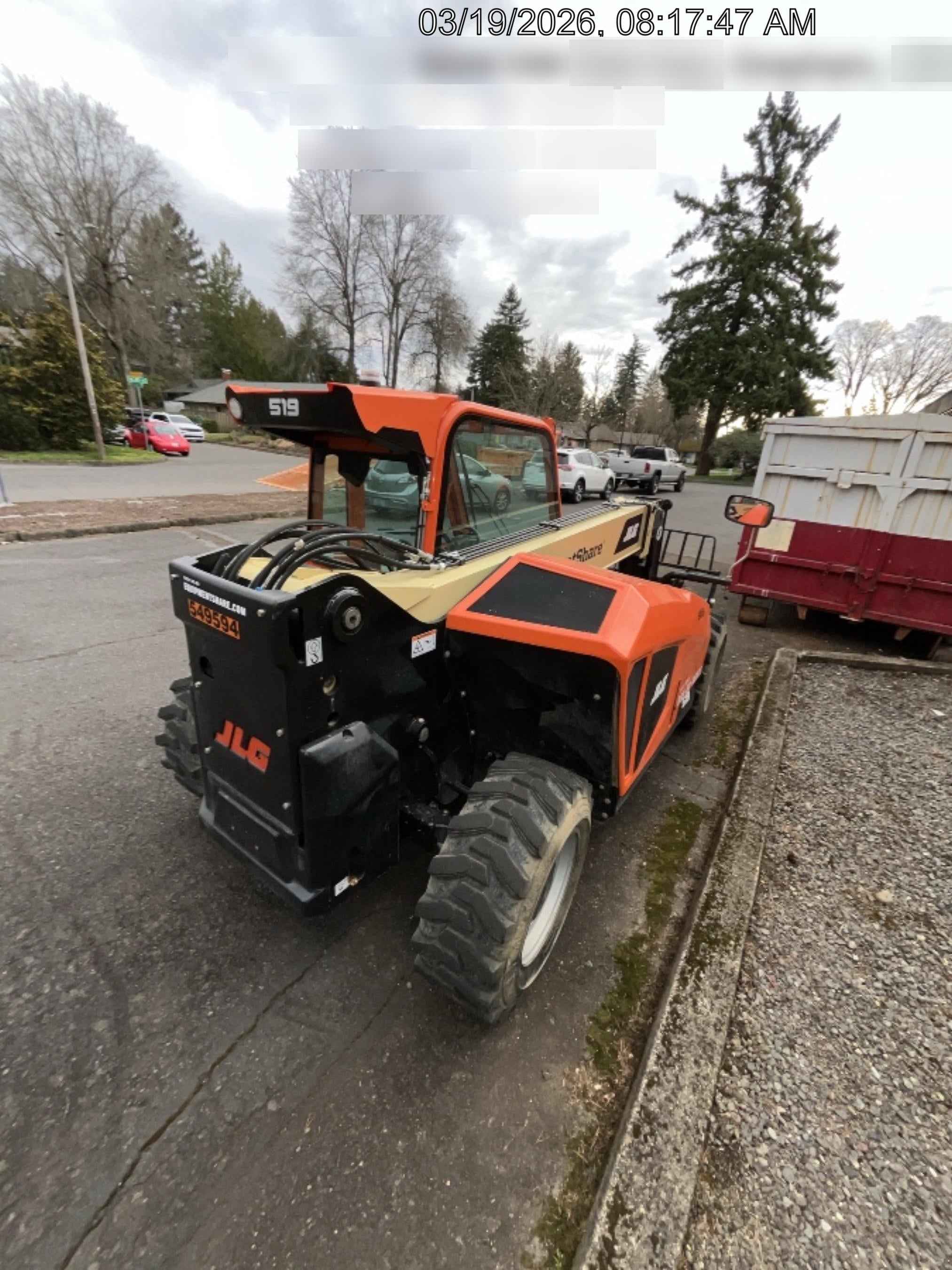 2025 JLG 519
