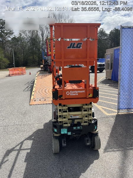 2025 JLG ES1932