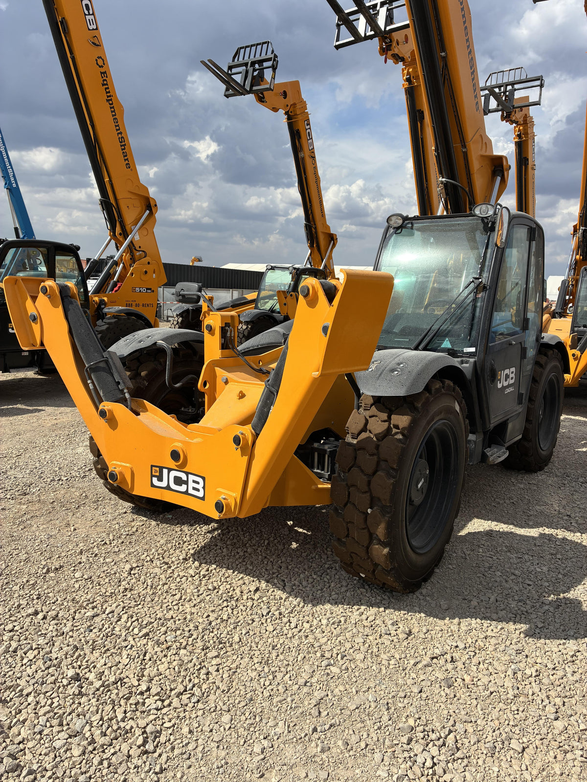 2026 JCB 510-56