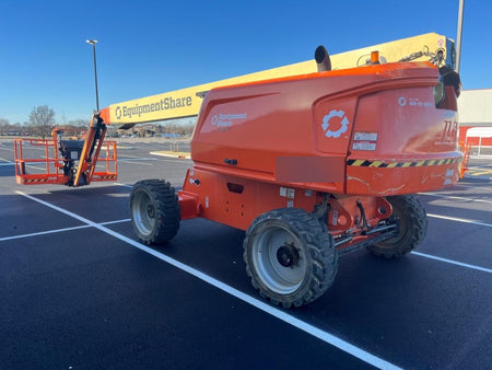 2022 JLG 660SJ