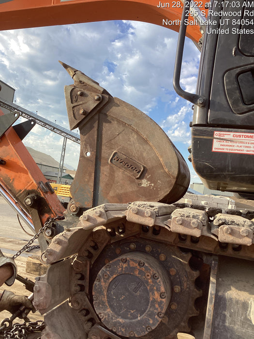 2020 DOOSAN 36"  Bucket - Doosan