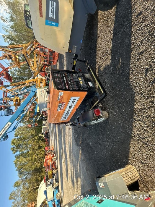 2021 Lincoln Electric Vantage 322 Vantage 322 Ready Pak 3 w/ Decals, ORANGE (includes trailer, cable rack, fender light kit) NO Telematics