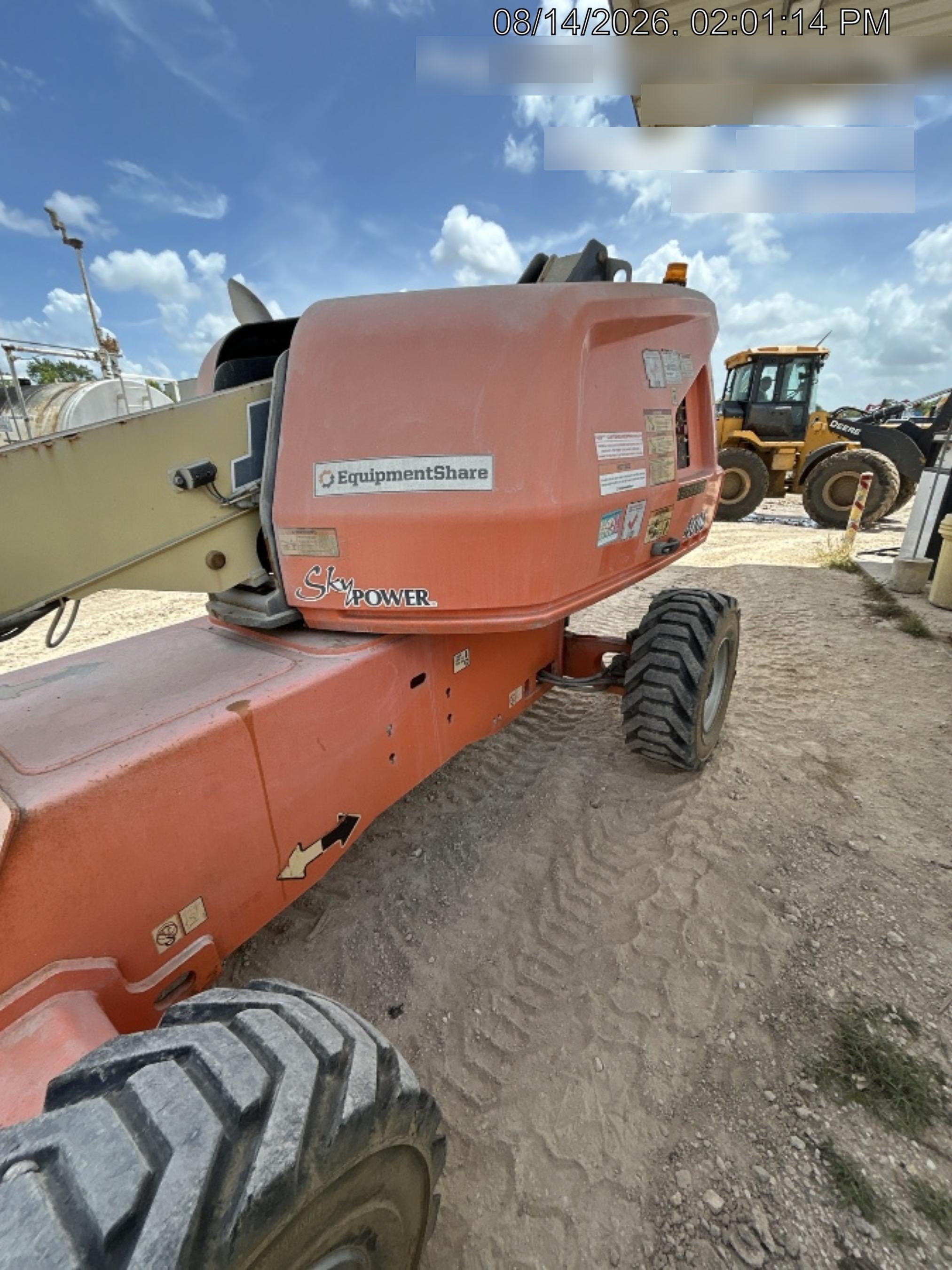2019 JLG 400S