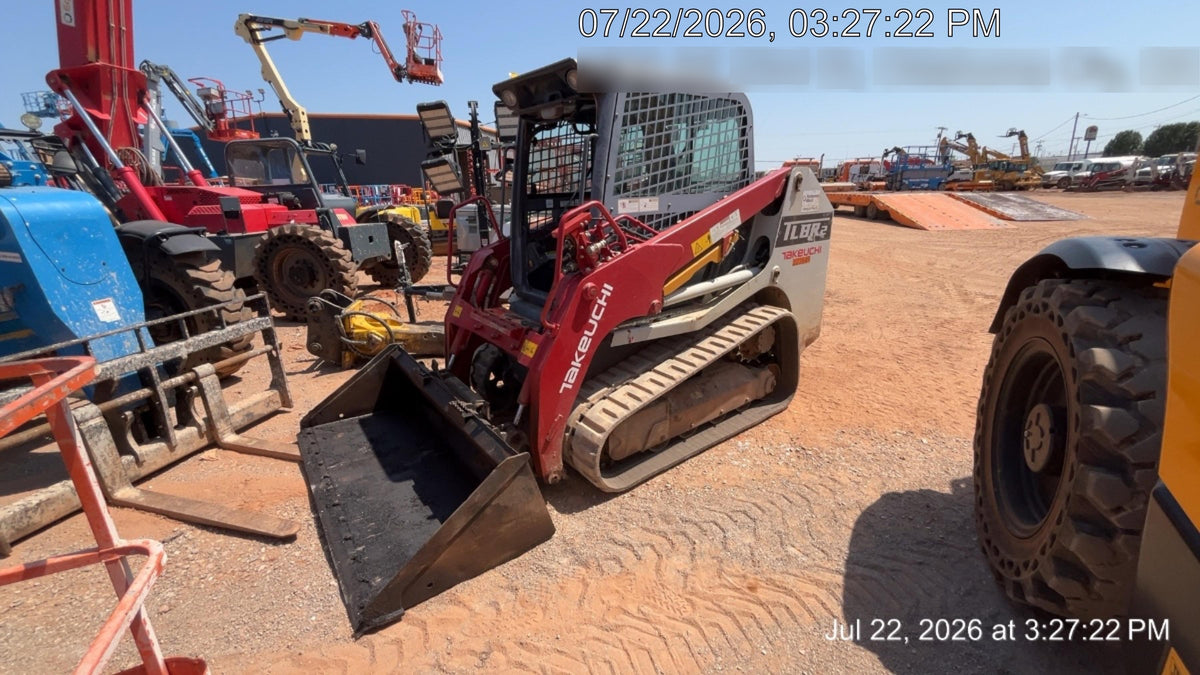 2022 TAKEUCHI TL8R2-CR