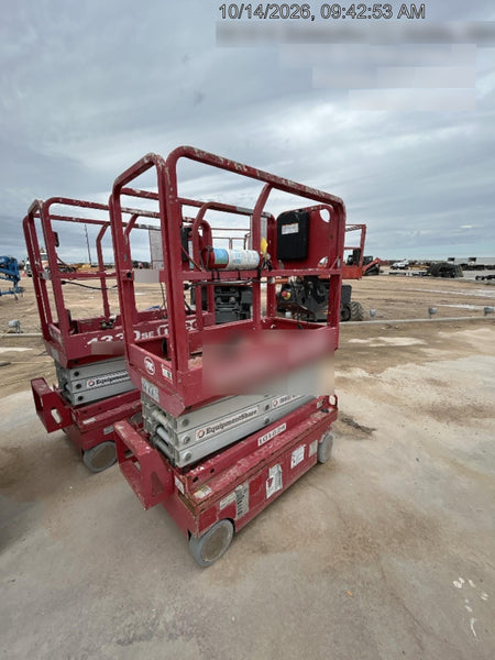 2020 MEC 1330SE Solid NM Tires, Steel Swing out Doors, LCS, Beacon, 900W Invertor