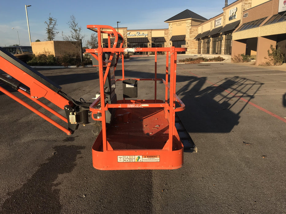 2019 JLG 860SJ
