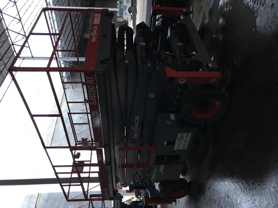 2016 SKYJACK SJ9250 RT