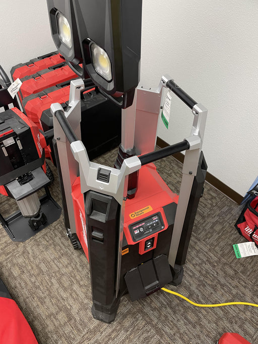 2022 MILWAUKEE MXF041-1XC