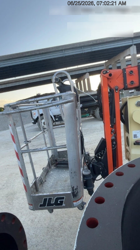 2022 JLG X600AJ