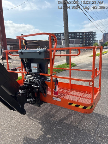 2024 JLG 660SJ