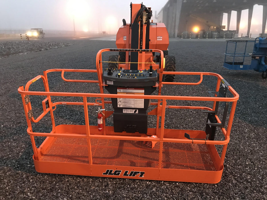 2019 JLG 800AJ