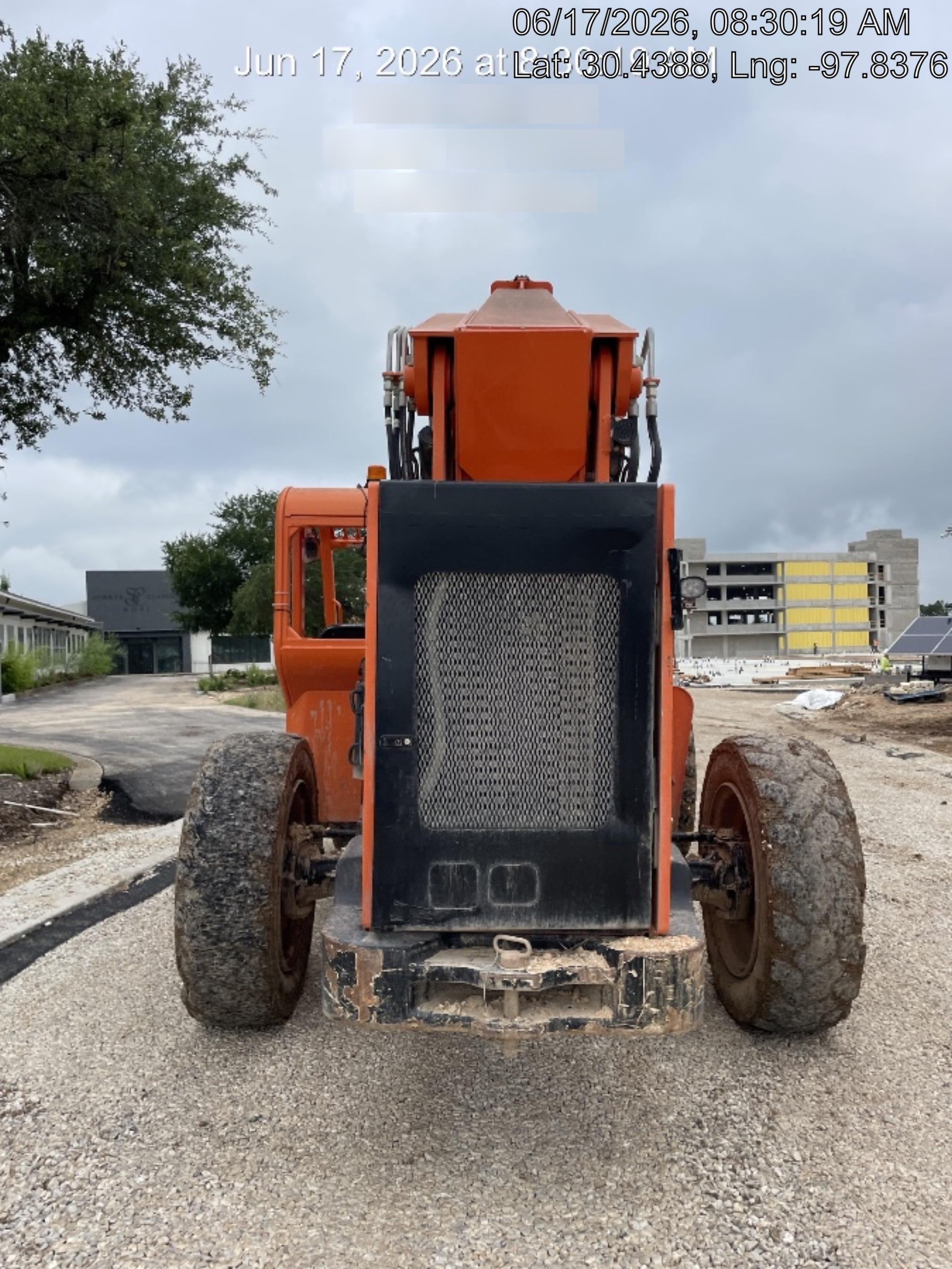 2021 SKYTRAK 8042