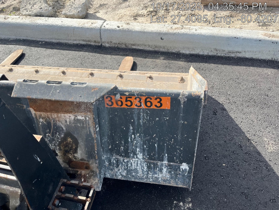 2022 ARROW MATERIAL HANDLING 48" Pallet Forks - Arrow