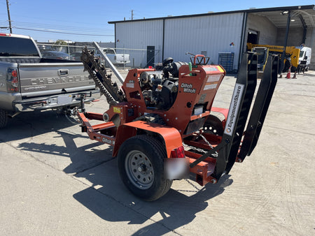 2020 DITCH WITCH S3C