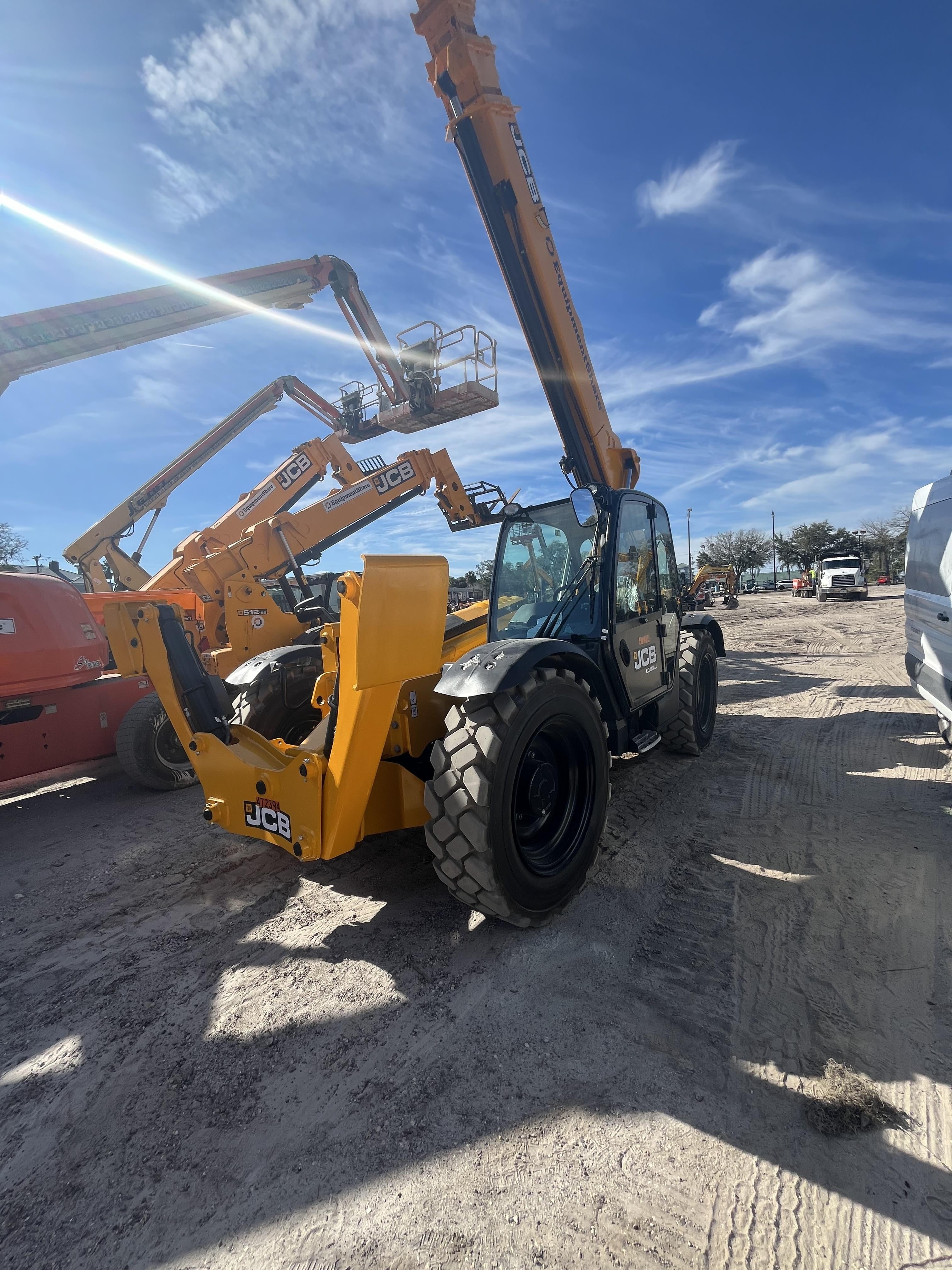 2025 JCB 510-56