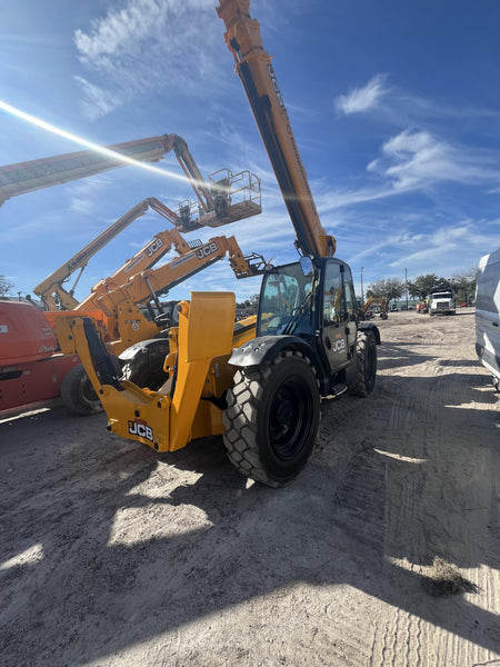 2025 JCB 510-56